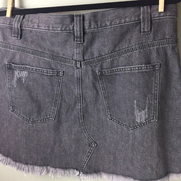 NWT Free People Side Car Sanded Black Distressed Mom Jean Pleated Mini Skirt 29 - Picture 5 of 13